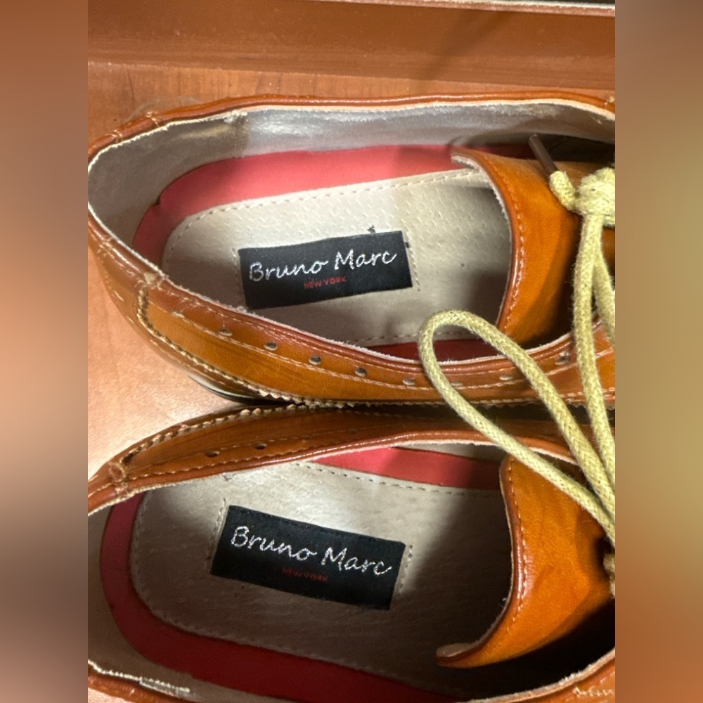 BRUNO MARKS Men's Cognac Leather Brogue Derby Shoes - Picture 5 of 6